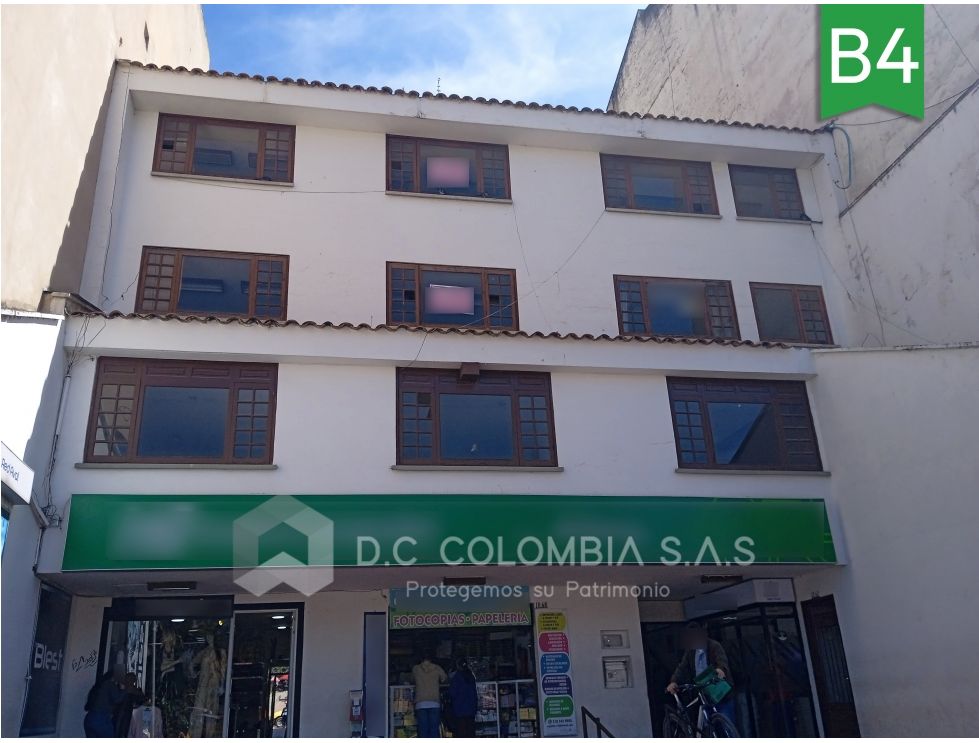 OFICINA PISO 2 EN VENTA O ARRIENDO EN SOGAMOSO - BOYACÁ
