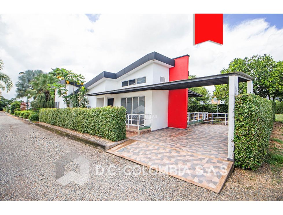 CASA EN VENTA EN RESTREPO - META - CONDOMINIO CASTELLO